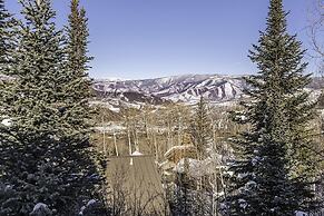 921 Faraway 5 Bedroom Home by RedAwning