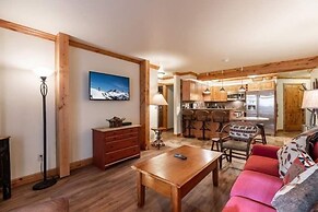 Nine Vail Road Condos Professionally-Managed in Vail Short Walk to Gon