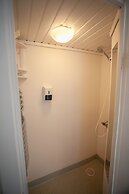 Red Robin - Vacation homes next to Svartifossur waterfall