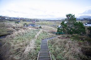 Red Robin - Vacation homes next to Svartifossur waterfall