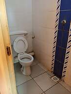 Dillions Highway Motel