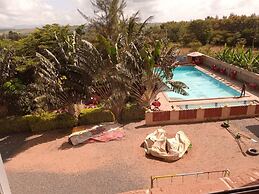 Dillions Highway Motel