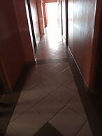 Dillions Highway Motel