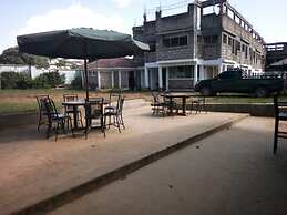 Kiembeni Resort