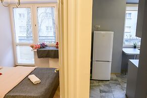 Golden Center Apartment