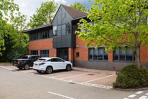 home.ly - Watford Premier Apartments