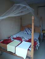 Mumbi Rose Guest House