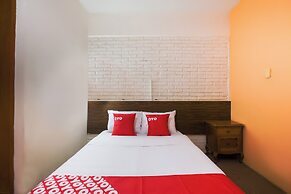 OYO Hotel Maria Teresa Inn