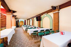 OYO Hotel Maria Teresa Inn