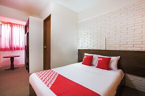 OYO Hotel Maria Teresa Inn