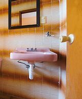 OYO Hotel Maria Teresa Inn