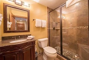 Scorpio Condos with Great Vail Mountain Views by RedAwning