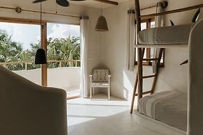 Zorba Tulum Beach Homes