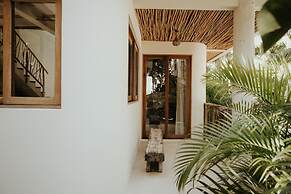 Zorba Tulum Beach Homes