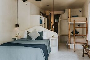 Zorba Tulum Beach Homes