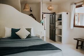 Zorba Tulum Beach Homes