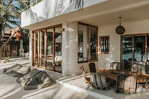 Zorba Tulum Beach Homes