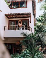 Zorba Tulum Beach Homes