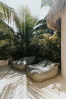 Zorba Tulum Beach Homes