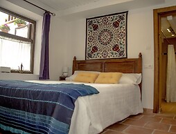 Alhambra Dreams Granada