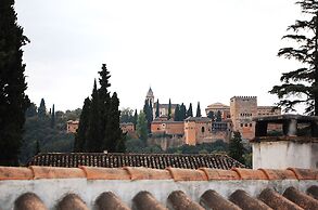 Alhambra Dreams Granada