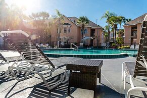 Palm Studio by Orlando Short Term