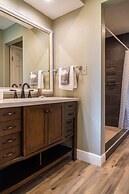 Palm Studio by Orlando Short Term