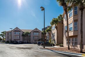 Palm Studio by Orlando Short Term