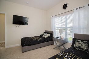 Storey Lake Escape by Orlando Short Term