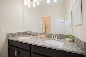 Storey Lake Escape by Orlando Short Term