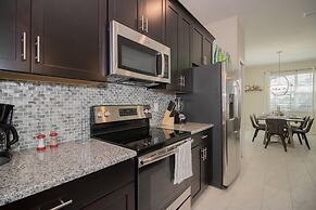 Storey Lake Escape by Orlando Short Term