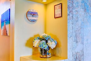 Paradise Island by Orlando Short Term