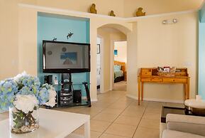 Paradise Island by Orlando Short Term