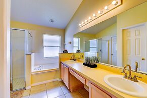 Paradise Island by Orlando Short Term