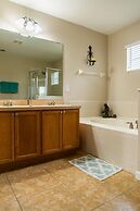 Marg Retreat by Orlando Short Term