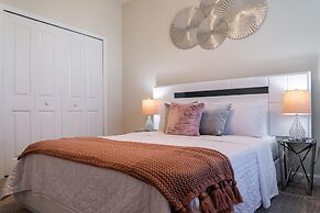 Safari Island by Orlando Short Term