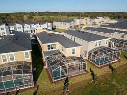 Safari Island by Orlando Short Term