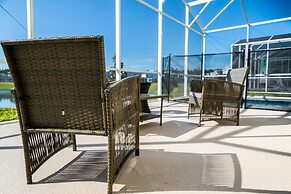 Safari Island by Orlando Short Term