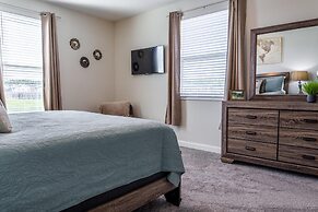 Safari Island by Orlando Short Term