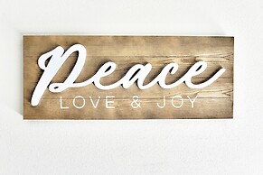 Beach Retreat by Orlando Short Term