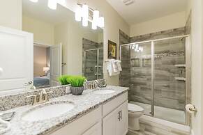 Holiday Retreat by Orlando Short Term