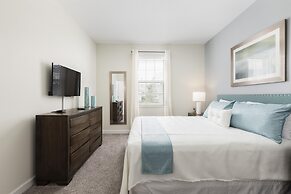 Tropical Escape by Orlando Short Term