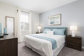 Tropical Escape by Orlando Short Term