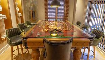 Lord Morgan Exclusive Design & Cihangir