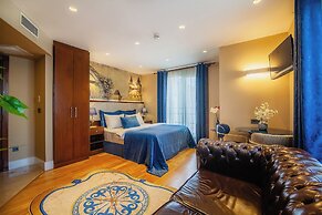 Lord Morgan Exclusive Design & Cihangir