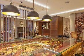 Lord Morgan Exclusive Design & Cihangir