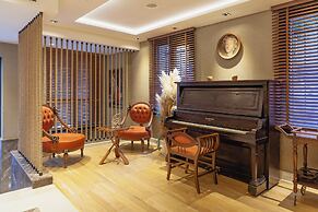 Lord Morgan Exclusive Design & Cihangir