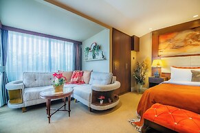 Lord Morgan Exclusive Design & Cihangir