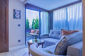 Lord Morgan Exclusive Design & Cihangir