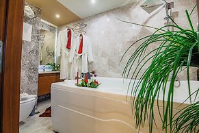 Lord Morgan Exclusive Design & Cihangir